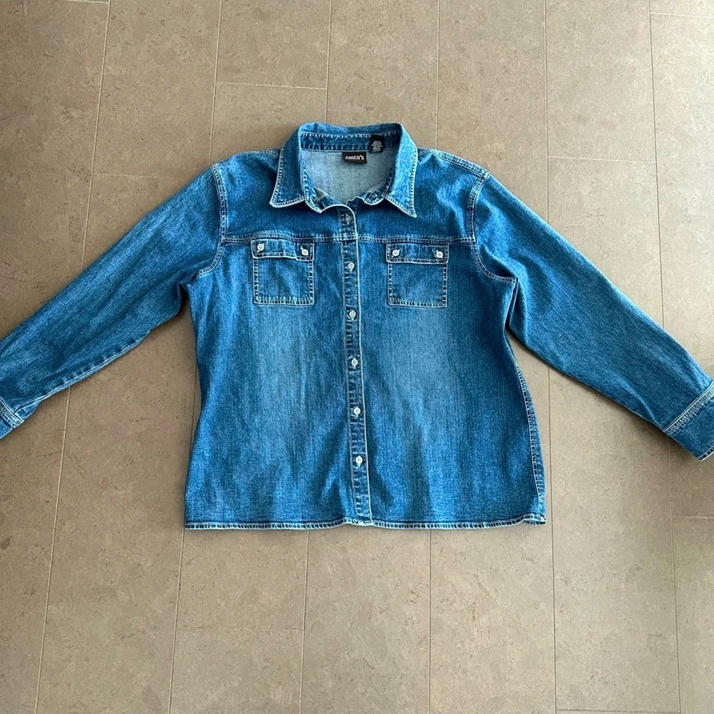 Chico’s denim top size XL